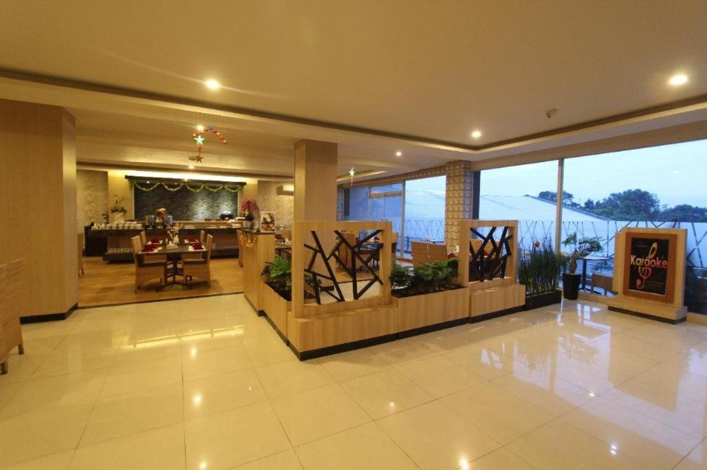 Grand Dian Hotel Slawi Тегал Екстериор снимка